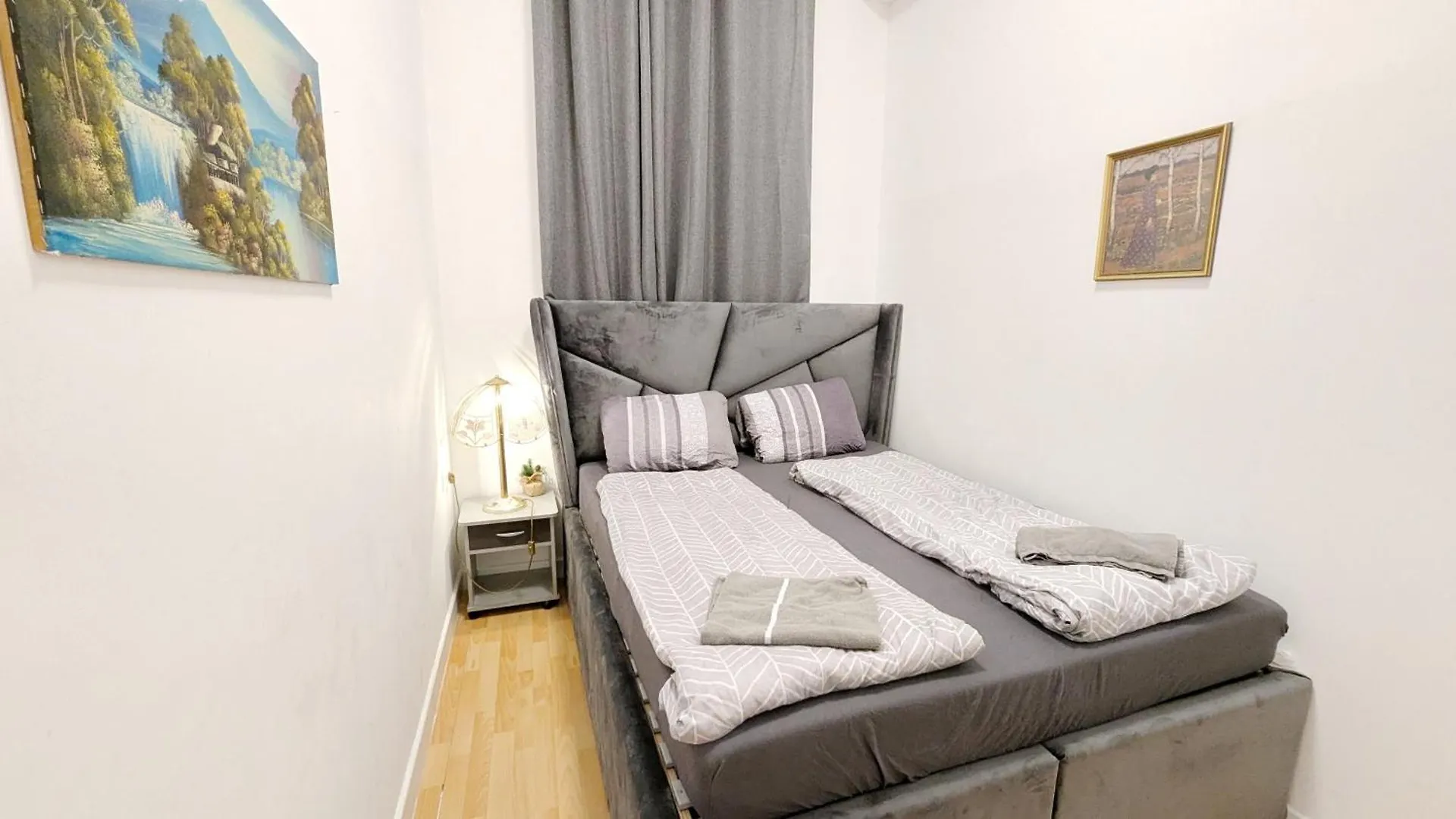 Homestay Comfortable Rooms In Lugner City Area Vienna