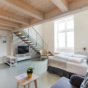  Daire Vorgarten - Central, New And Stylish For Your Comfortable In